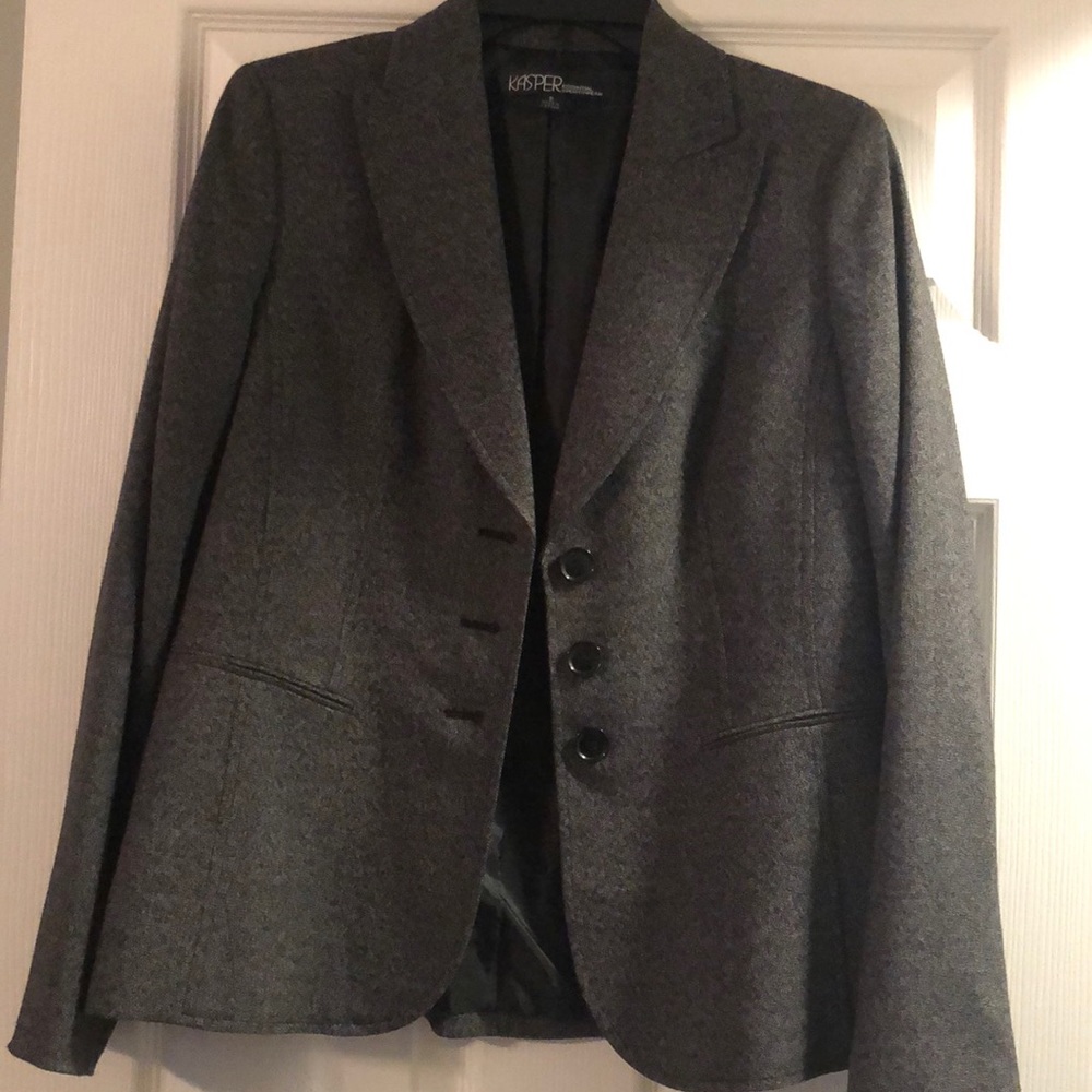Kasper blazer. Career wear. Size 8.